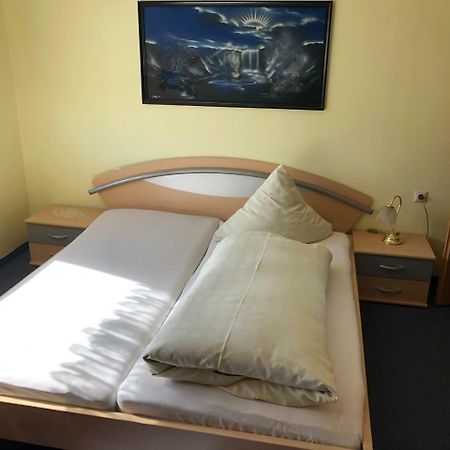 Hotel Cafe Waldeck Wuestenrot Dış mekan fotoğraf